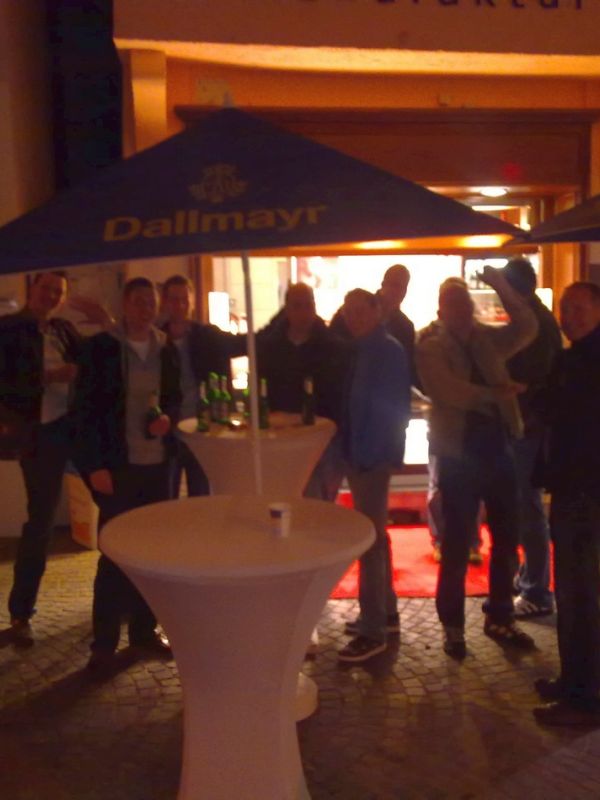 ozis pizza hindenburgstrasse